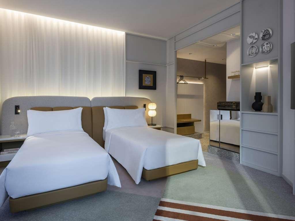 Mondrian Hong Kong Hotel Стая снимка